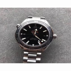 Omega Seamaster Planet Ocean 600M Professional 232.30.42.21.01.001 42MM VS Stainless Steel Black 