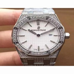 Audemars Piguet Royal Oak 67651 Ladies Stainless Steel & Diamonds White 