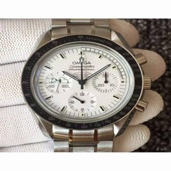 Omega Speedmaster Moonwatch Anniversary Silver Snoopy Stainless Steel White 
