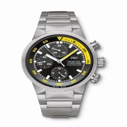 IWC Aquatimer Chrono-Automatic Titanium / Black / Bracelet IW3719-03