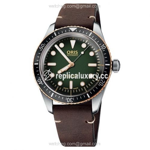 Oris Divers Sixty-Five 40 Stainless Steel / Bronze / Green / Timeless Luxury 01-733-7707-4354 / Timeless