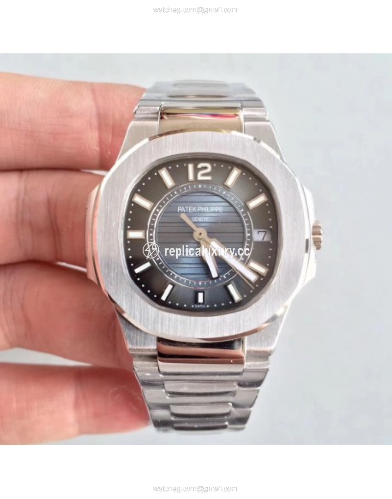 Patek Philippe Nautilus Ladies 7011/1G-010 JJ Stainless Steel Blue 