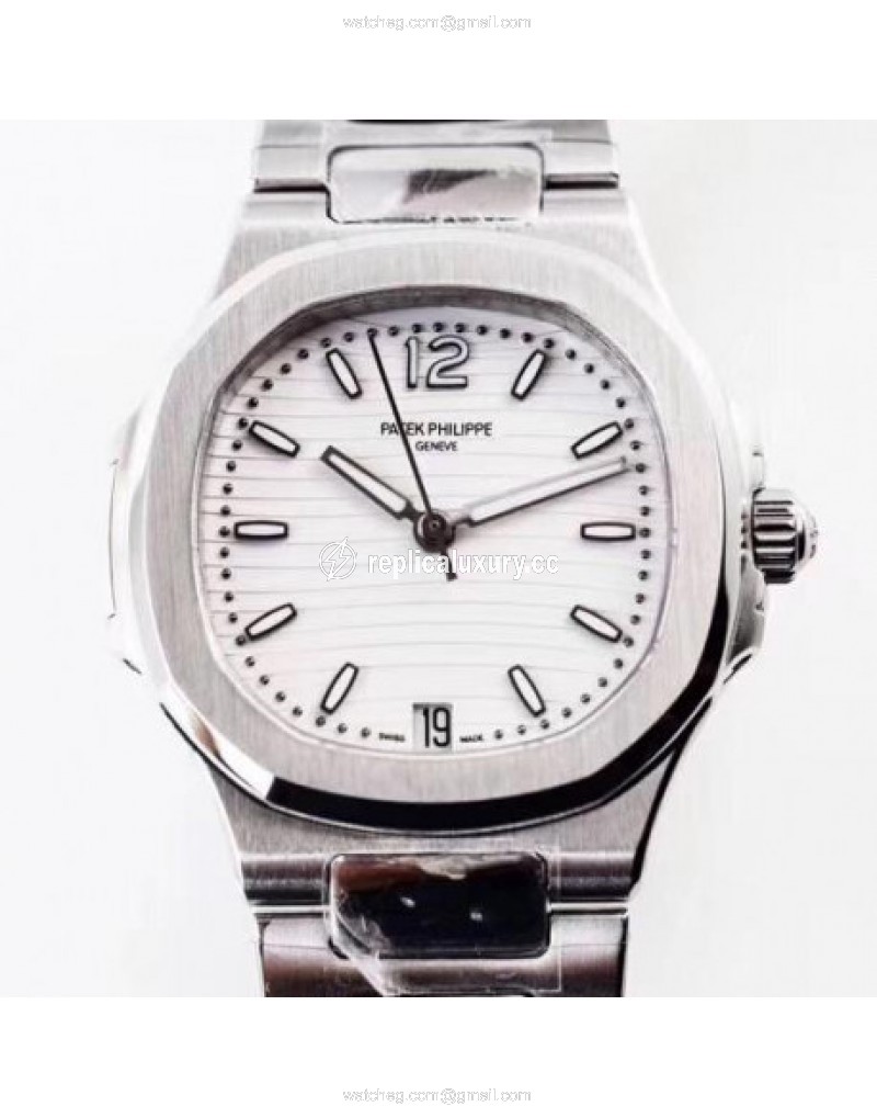 Patek Philippe Nautilus Ladies 7118/1A-010 TW Stainless Steel White 