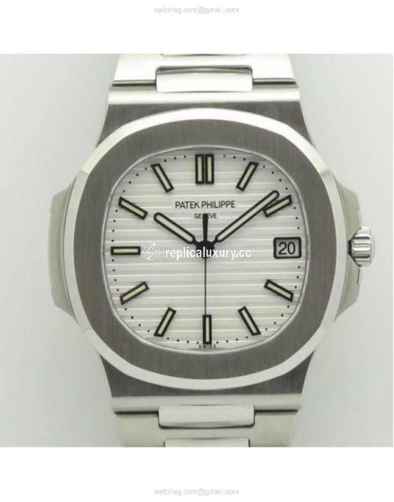 Patek Philippe Nautilus 5711 MK V6 Stainless Steel White 