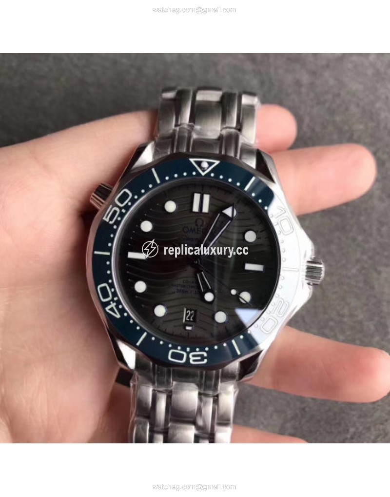 Omega Seamaster Diver 300M 210.30.42.20.06.001 UR Stainless Steel Anthracite 