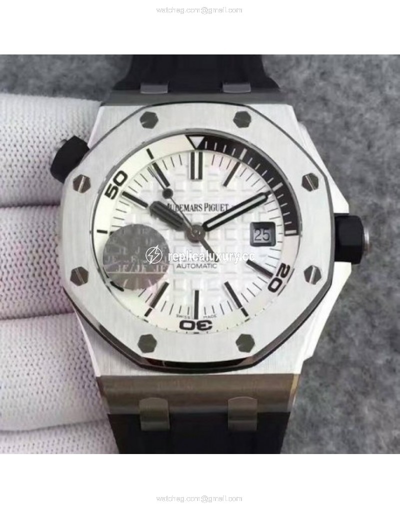 Audemars Piguet Royal Oak Offshore Diver 15710 Stainless Steel White 