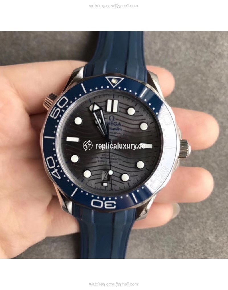 Omega Seamaster Diver 300M 210.32.42.20.06.001 VS V2 Stainless Steel Grey 