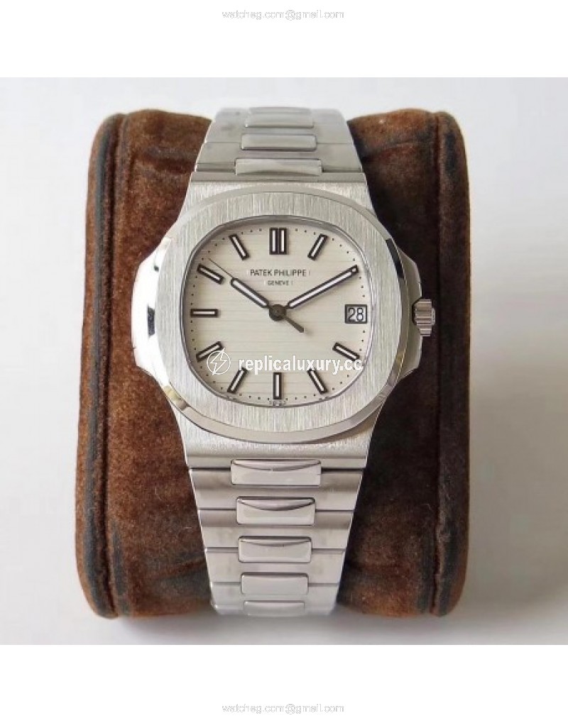 Patek Philippe Nautilus 5711 PP V2 Stainless Steel White 
