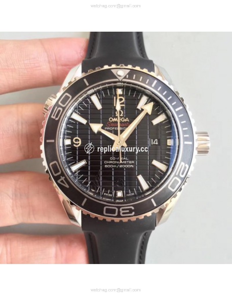 Omega Seamaster Planet Ocean 600M 45.5MM Skyfall 007 OM Stainless Steel Black 