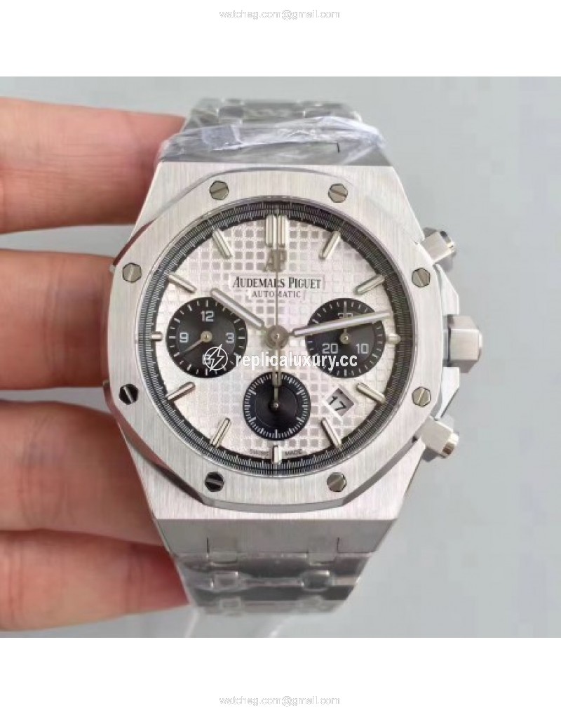 Audemars Piguet Royal Oak Chronograph 26331 JH Stainless Steel White 