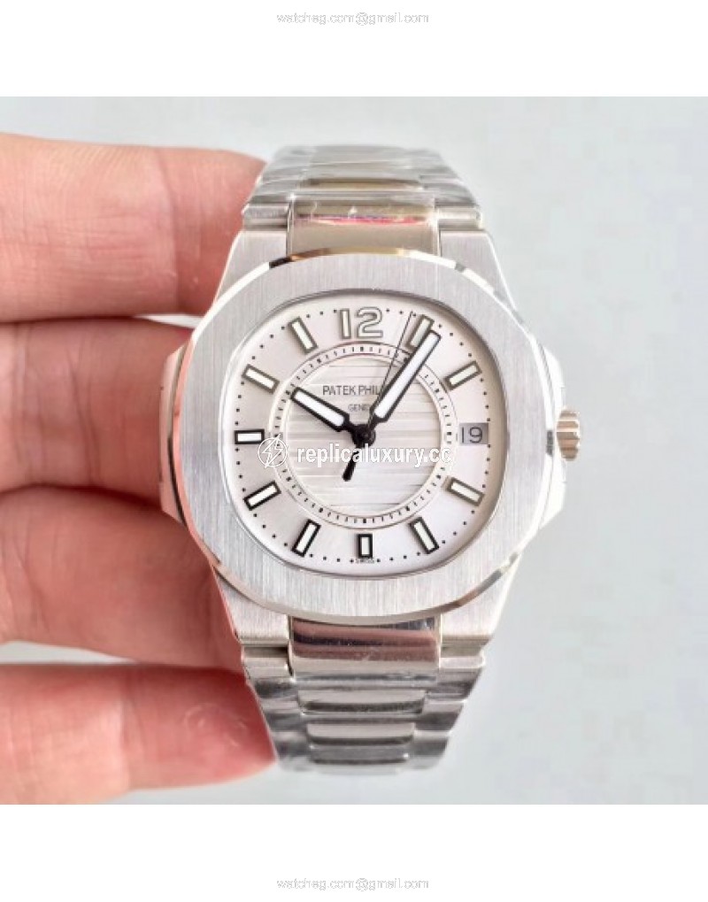 Patek Philippe Nautilus Ladies 7011/1G-001 JJ Stainless Steel Silver 
