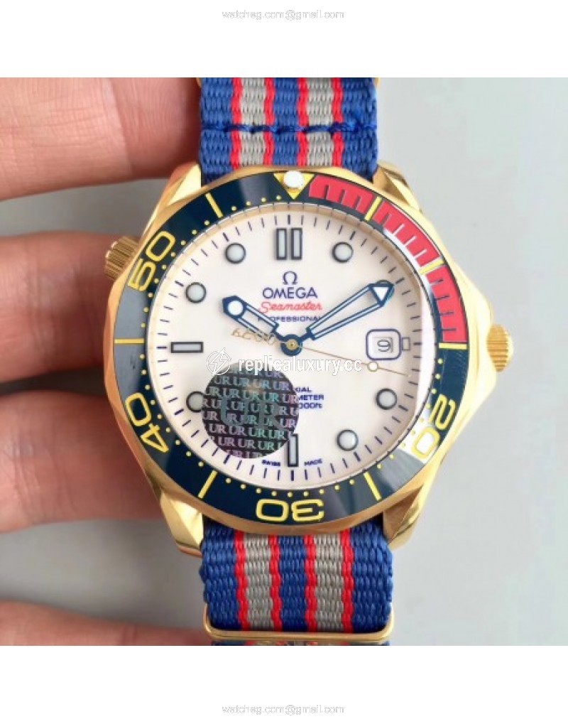 Omega Seamaster Diver 300M Co-Axial 41MM Commander 007 212.62.41.20.04.001 UR Yellow Gold White 