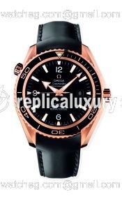 Omega Seamaster Planet Ocean 600M Co-Axial 45.5 Red Gold / Black / Rubber 222.62.46.20.01.001