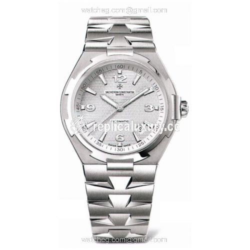 Vacheron Constantin Overseas Automatic Stainless Steel / Silver 47040/B01A-9093