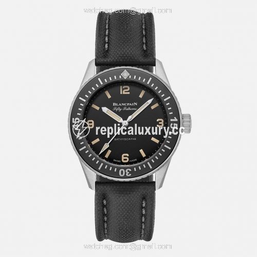 Blancpain Fifty Fathoms Bathyscaphe Stainless Steel / Hodinkee / Black Canvas 5100-1130-B52A