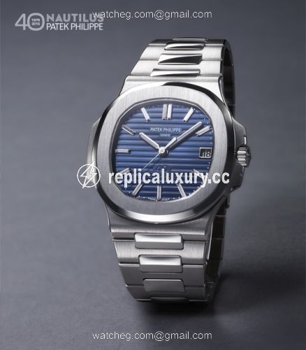 Patek Philippe Nautilus 5711 Platinum 40th Anniversary 5711/1P-011
