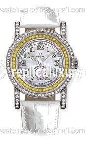 Omega Museum Collection N�� 1 "Pilots 1938" Aquarella Yellow Sapphires 5779.71.56