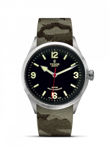 Tudor Heritage Ranger / Fabric 79910-0009
