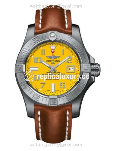 Breitling Avenger II Seawolf Stainless Steel / Cobra Yellow / Calf / Pin A1733110/I519/433X/A20BASA.1