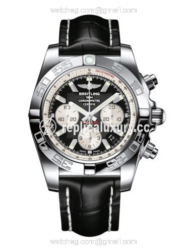 Breitling Chronomat 44 Stainless Steel / Inverted Panda / Croco AB011012.B967.744P