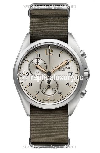 Hamilton Khaki Aviation Pilot Pioneer Chrono Quartz Beige / NATO H76552955