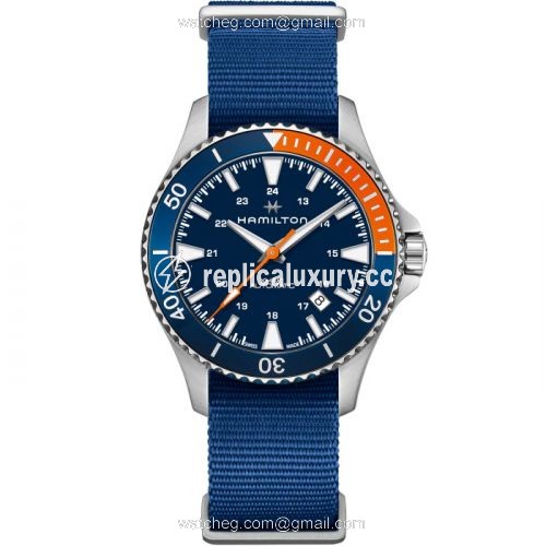 Hamilton Khaki Navy Scuba Auto Stainless Steel / Blue H82365941