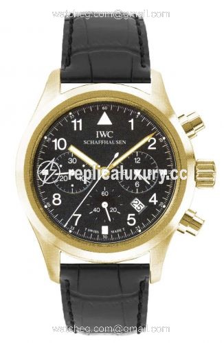 IWC Pilot's Watch Chronograph Mecaquartz Yellow Gold / Black / Strap IW3741-04