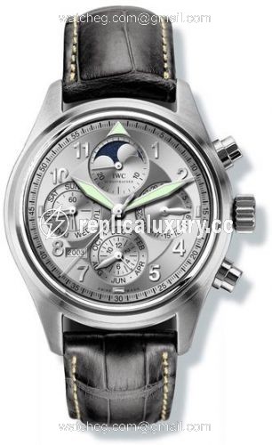 IWC Pilot's Watch Spitfire Chronograph Perpetual Calendar Stainless Steel / Silver / Sincere IW3757-05