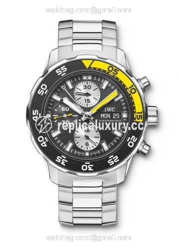 IWC Aquatimer Chronograph Stainless Steel / Black / Bracelet IW3767-01
