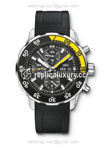 IWC Aquatimer Chronograph Stainless Steel / Black / Rubber IW3767-09