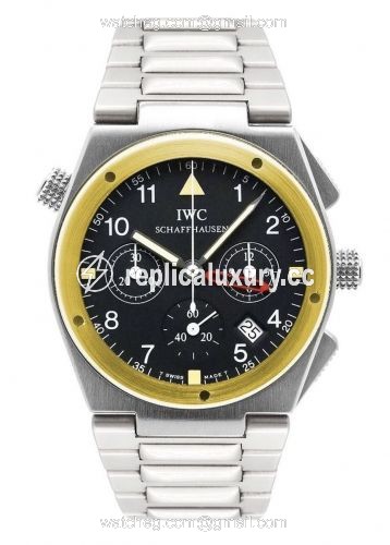 IWC Ingenieur Mecaquartz Chronograph Alarm Stainless Steel / Yellow Gold / Black / Bracelet IW3805-02
