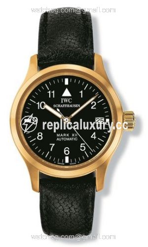 IWC Lady Pilot's Watch Mark XII Yellow Gold / Black / Strap IW4421-03