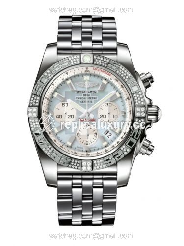 Breitling Chronomat 44 White Gold / Diamond / Gray Pearl / Bracelet JB0110AE.G685.375J