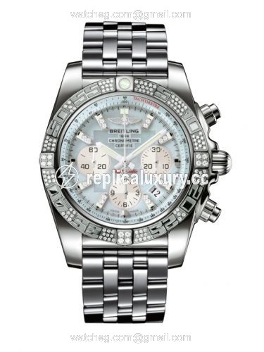 Breitling Chronomat 44 White Gold / Diamond / Gray Pearl Diamond / Bracelet JB0110AE.G686.375J