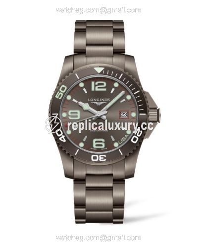 Longines HydroConquest 41 Automatic PVD / Grey / Bracelet / USA L3.742.2.76.6