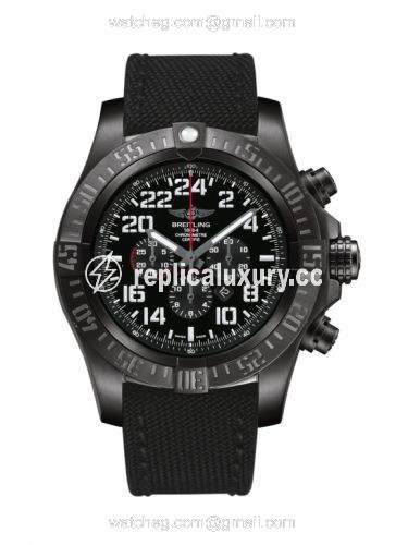 Breitling Super Avenger II Military / Black Steel / Volcano Black / Military M2233010.BC91.100W