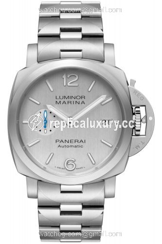 Panerai Luminor 1950 Marina 42 3 Days Automatic Stainless Steel / Silver / Bracelet PAM00977