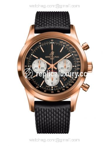 Breitling Transocean Chronograph Red Gold / Reverse Panda / Rubber Aero Classic RB015212.BF15.737P