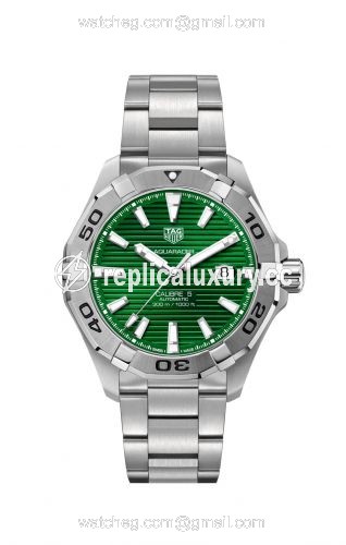 TAG Heuer Aquaracer 300M Calibre 5 43 Stainless Steel / Green / Bracelet WAY2015.BA0927