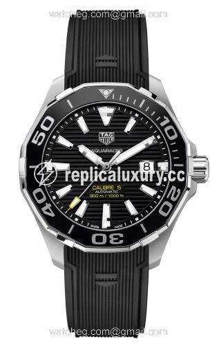 TAG Heuer Aquaracer 300M Calibre 5 43 Stainless Steel / Black / Rubber WAY201A.FT6069
